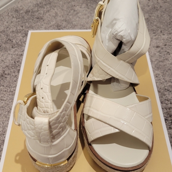 Wedges - Picture 2 of 5